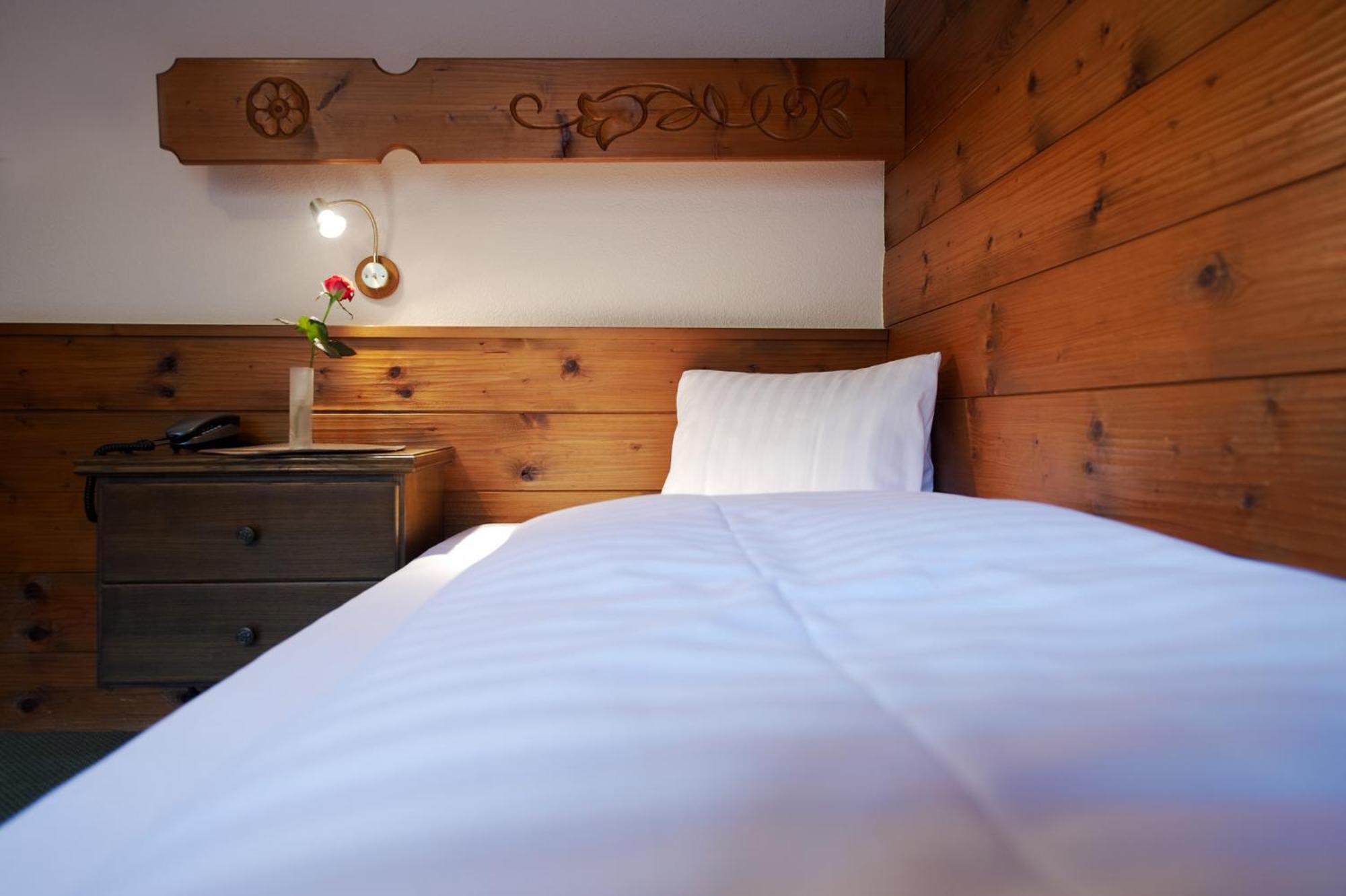 Hotel Kanisfluh Mellau Ruang foto