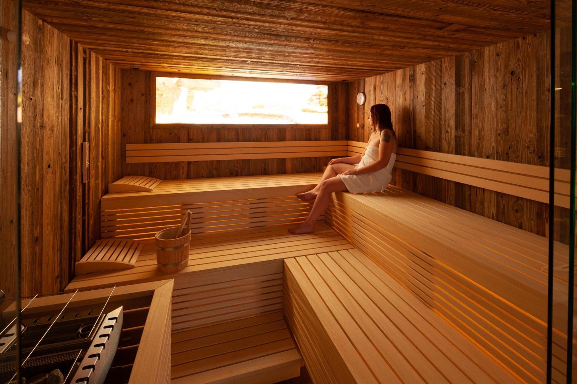Hotel Kanisfluh Mellau Bagian luar foto