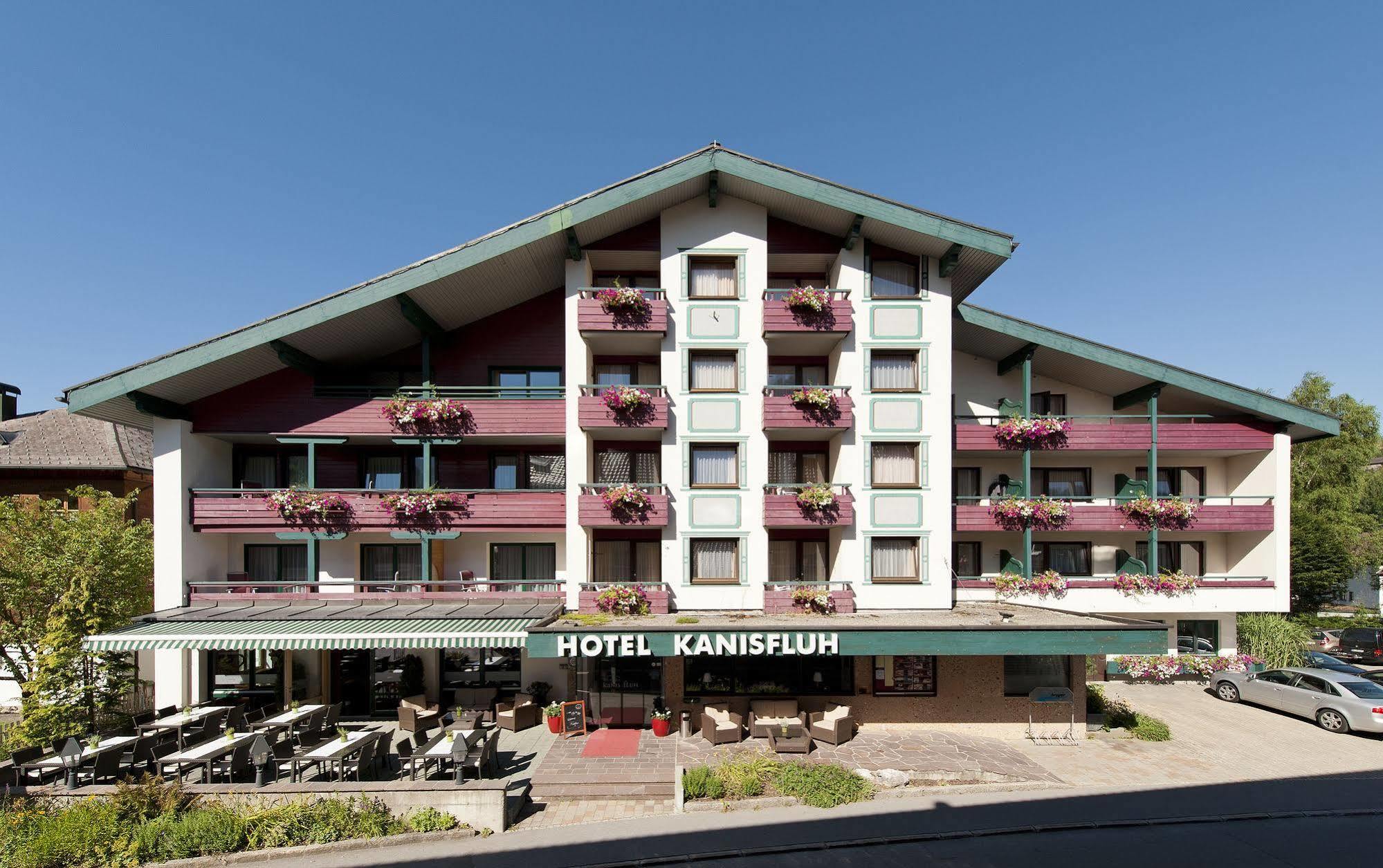 Hotel Kanisfluh Mellau Bagian luar foto